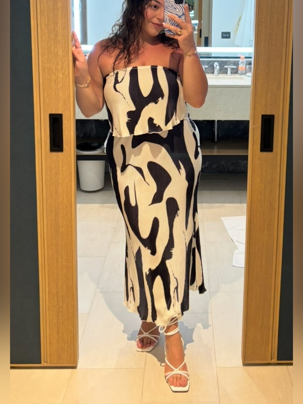 AMAZON set